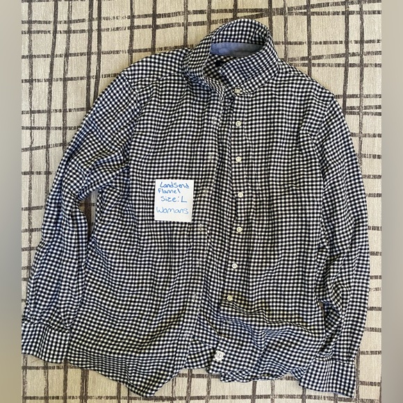 Flannels - Picture 2 of 9